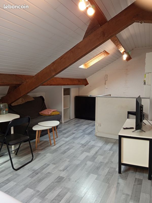 Appartement 2 pièces 30 m² · à Moulins · 30 m² · 425 €