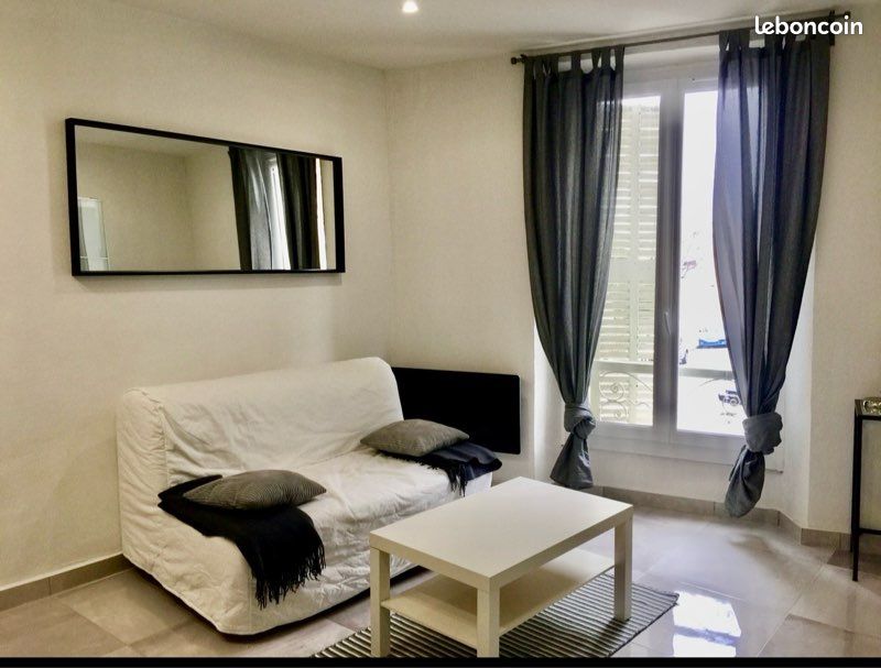 Appartement 1 pièce 18 m² · à Toulon · 17,5 m² · 430 €/mois