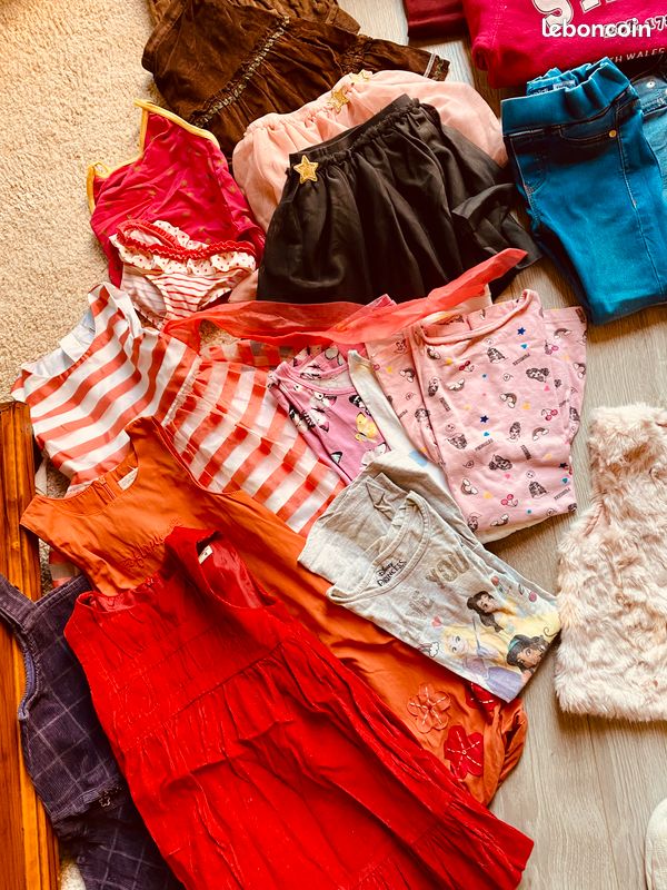 Lot Vêtements fille 4/5/6 ans (image 2)