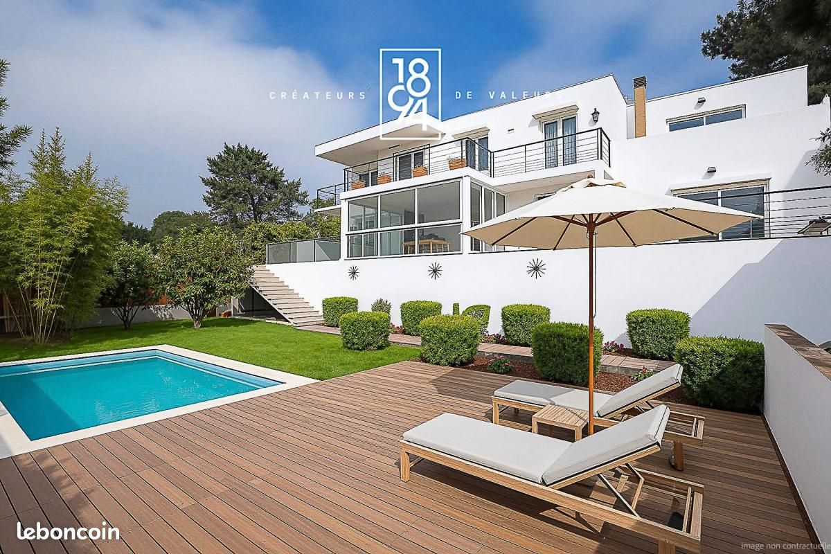 Maison 6 pièces 304 m² · à Carnoux-en-Provence · 304 m² · 720 000 €