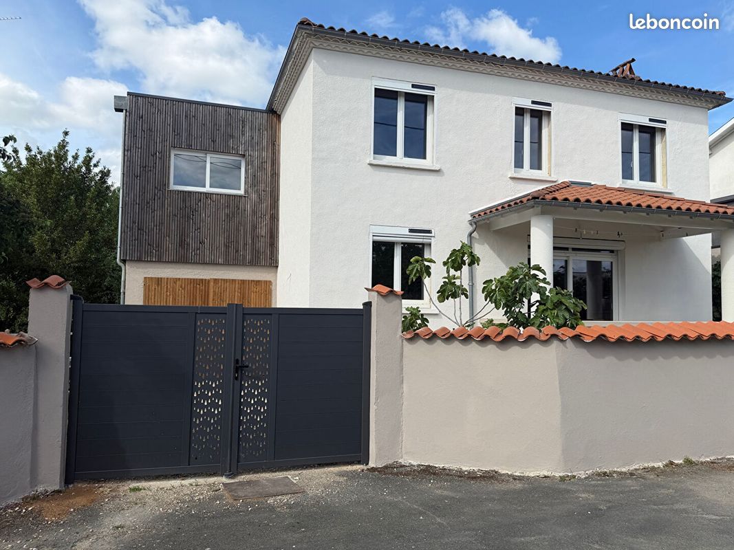 Maison 6 pièces 153 m² · à Périgueux · 153 m² · 328 600 €