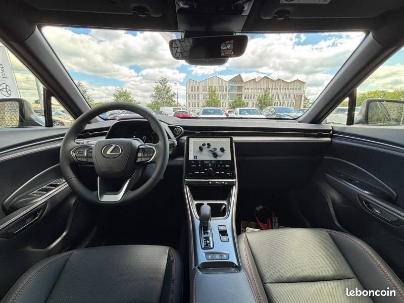 Lexus LBX 1.5 136ch Emotion PACK TECHNO 2WD MY26 (image 14)