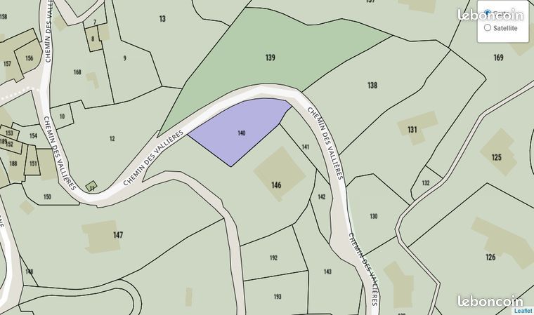Terrain constructible plat · 585 m² · à Contes · 100 000 €