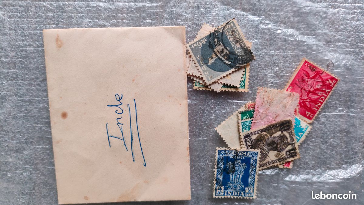 Gros lot timbres (image 12)
