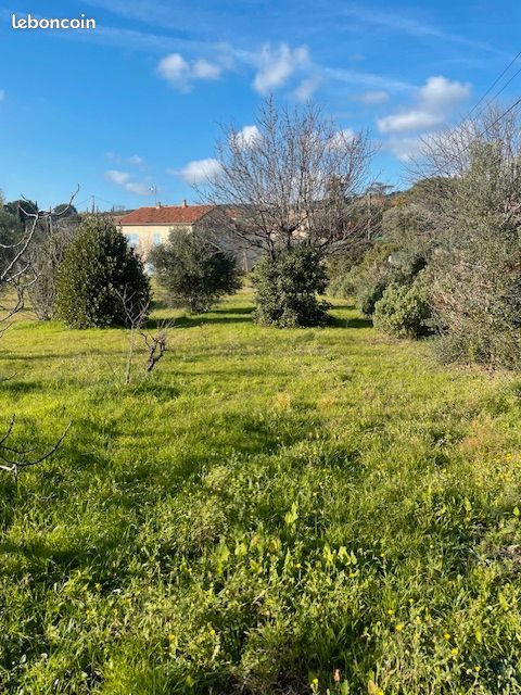 Maison 3 pièces 87 m² · à Ceyreste · 87 m² · 540 000 €