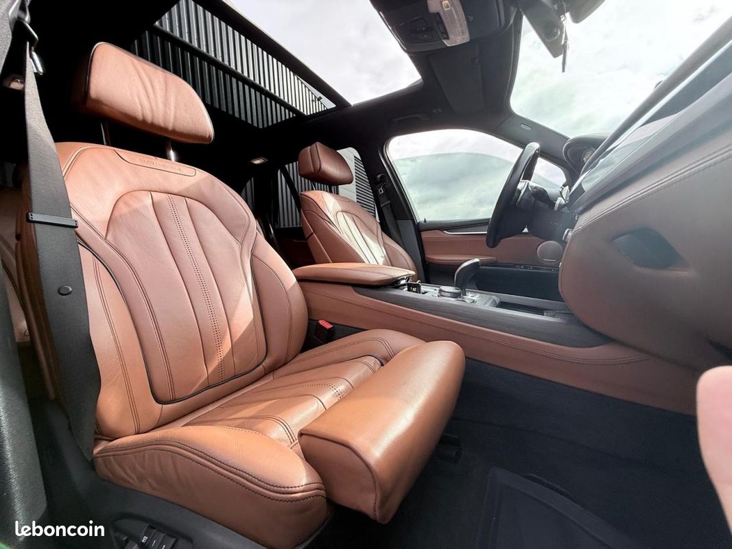 BMW X5 xDrive 40d - BVA Sport 5pl F15 F85 M Sport PANO/BO/ELECS/CHAUFFANTS/AMBIANCE/HEADUP (image 43)
