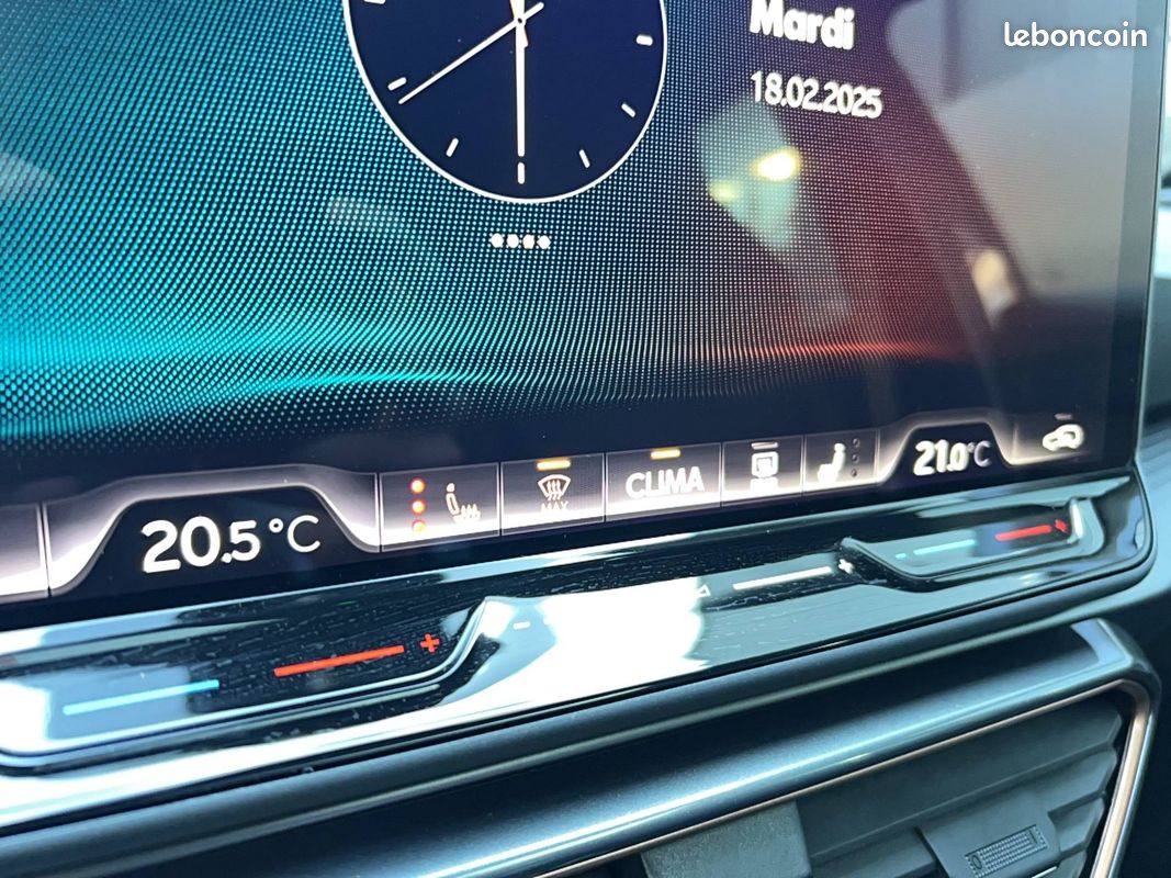CUPRA Leon eHybrid 204 ch DSG6 V (image 17)