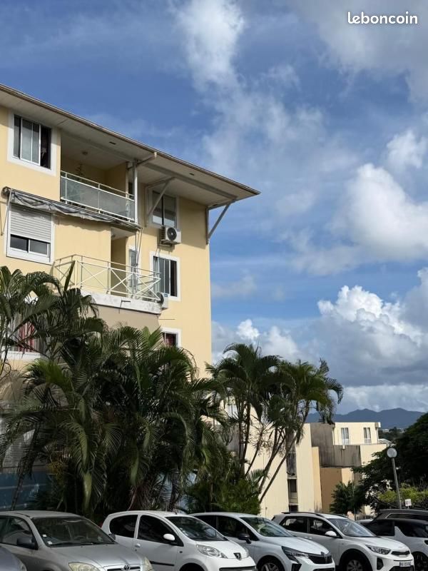 Appartement 2 pièces 45 m² · à Fort-de-France · 45 m² · 768 €/mois