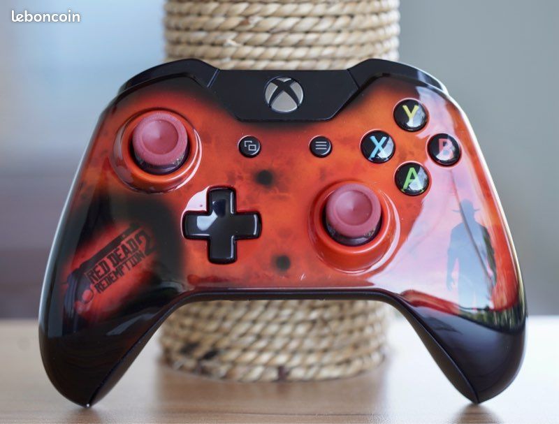 Manette xbox one custom Consoles