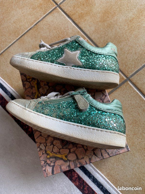 Baskets à paillettes vertes (image 1)