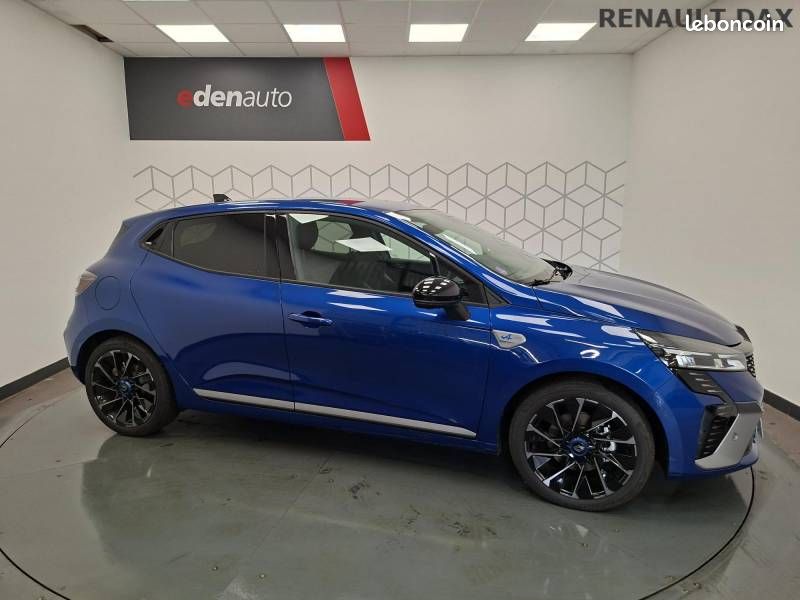 Renault Clio E-Tech full hybrid 145 ch GSR2 Esprit Alpine (image 16)