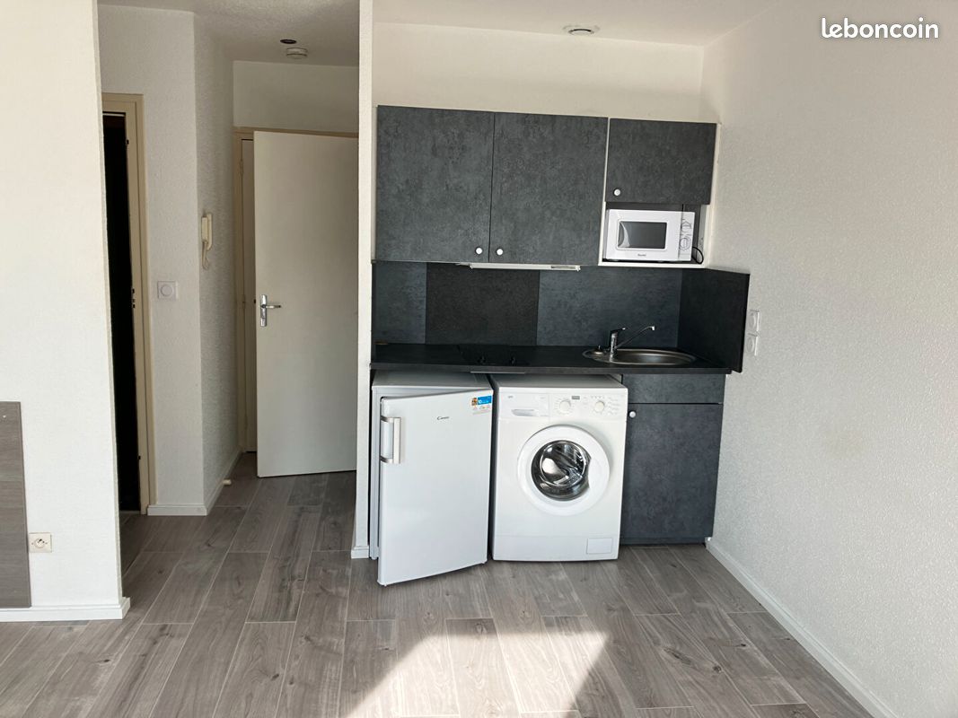 Appartement 1 pièce 26 m² · à Roanne · 26 m² · 330 €/mois