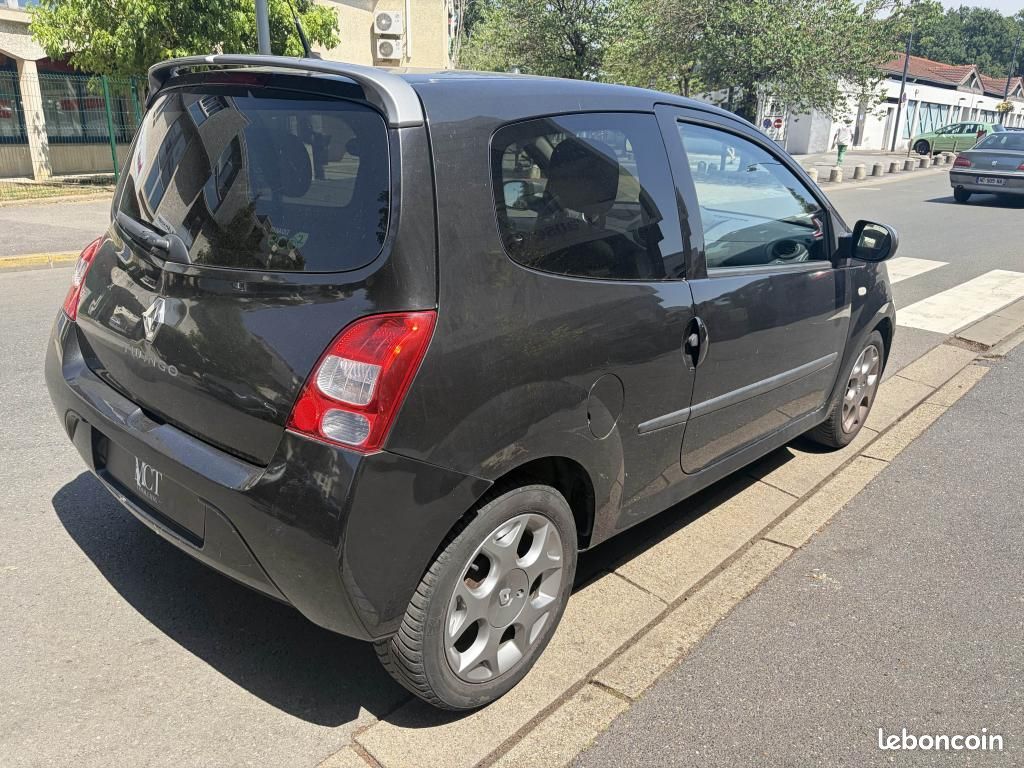 RENAULT TWINGO 1.5 dCi 85CH Euro 5 Authentique / Clim / Jantes alu / (image 5)