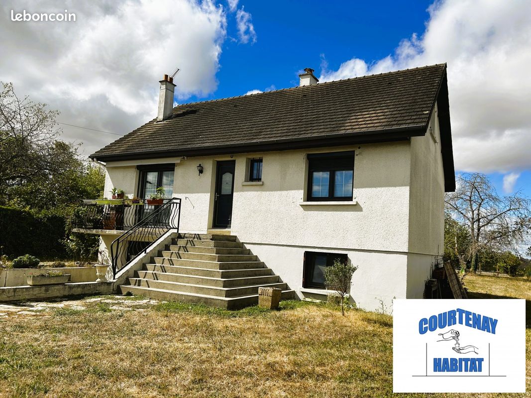 Maison 5 pièces 110 m² · à Courtenay · 110 m² · 158 000 €