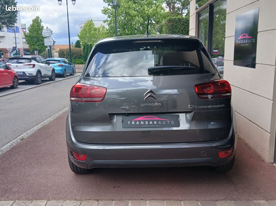 CITROEN C4 SPACETOURER PureTech 130 SS Shine (image 7)