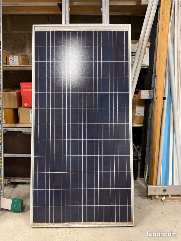 Vends lot de 18 panneaux solaires photovoltaïques SCHOTT POLY™ 165 W d’occasion, en bon état (image 1)