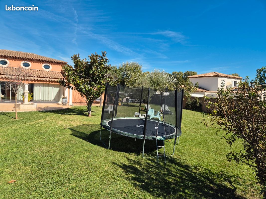 Villa luxueuse avec piscine privée 4chambres (image 5)