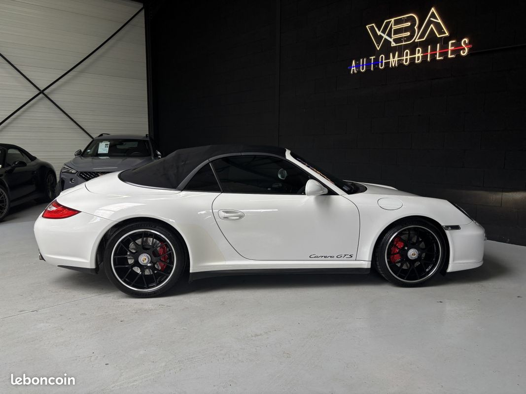 Porsche 911 (6) Carrera GTS Cabriolet (image 35)