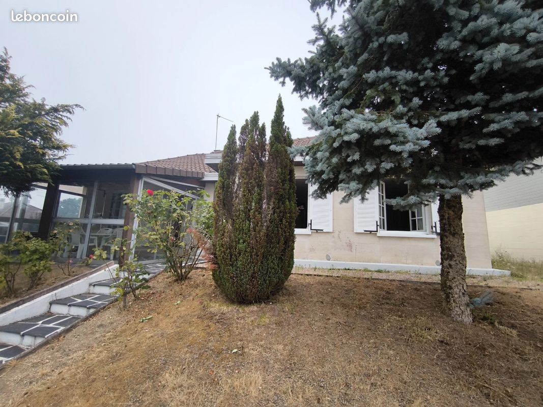 Maison 5 pièces 98 m² · à Saint-Junien · 98 m² · 169 600 €