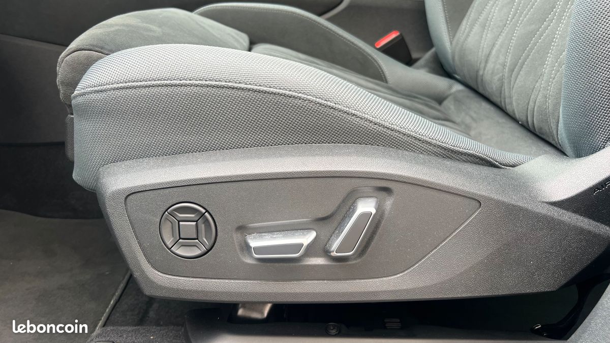 Audi q3 iii 1.5 e-hybrid 272 s line s tronic 6 (image 14)