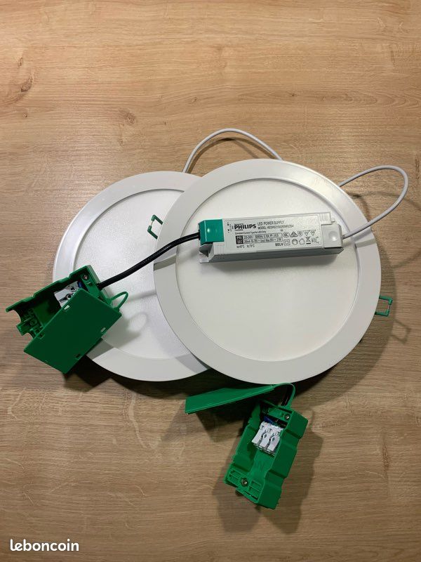 Luminaires PHILIPS LED (image 1)