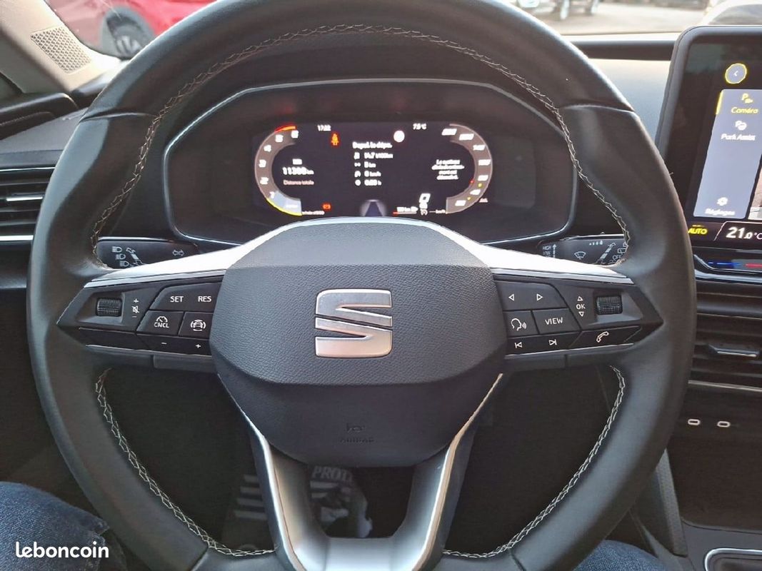 Seat LEON 2.0 TDI 115 BV6 STYLE XL Caméra (image 17)