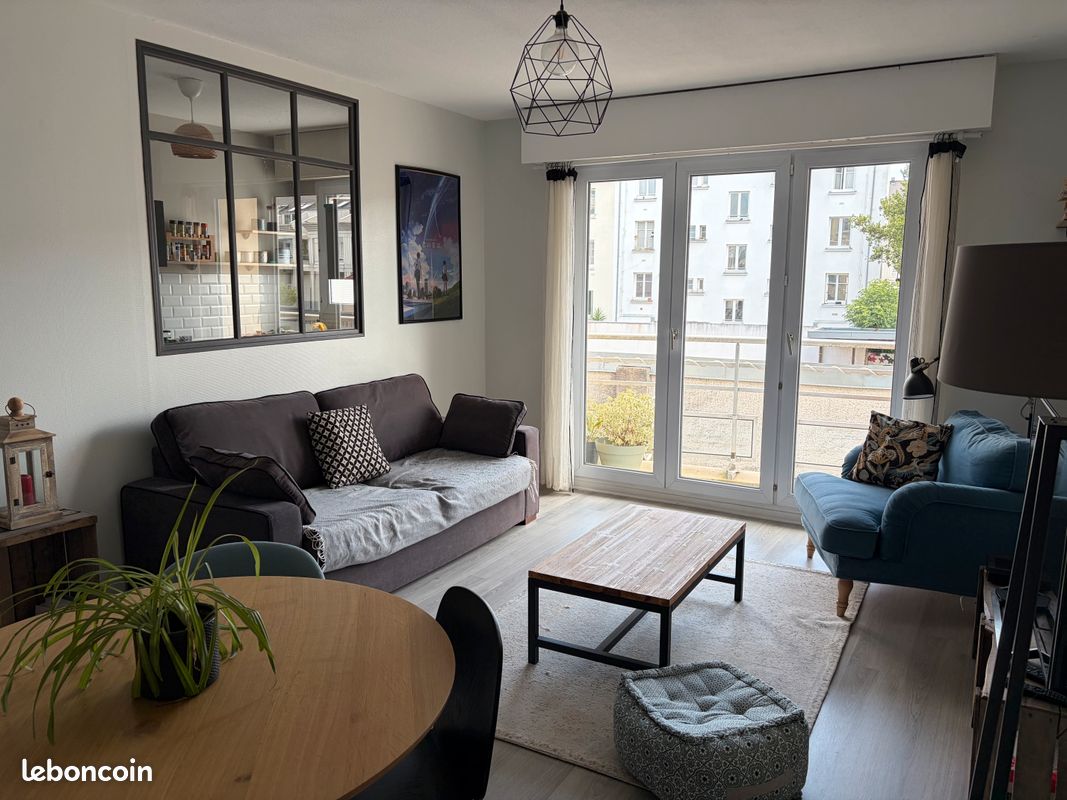 Appartement 3 pièces 59 m² · à Nantes · 58,8 m² · 985 €