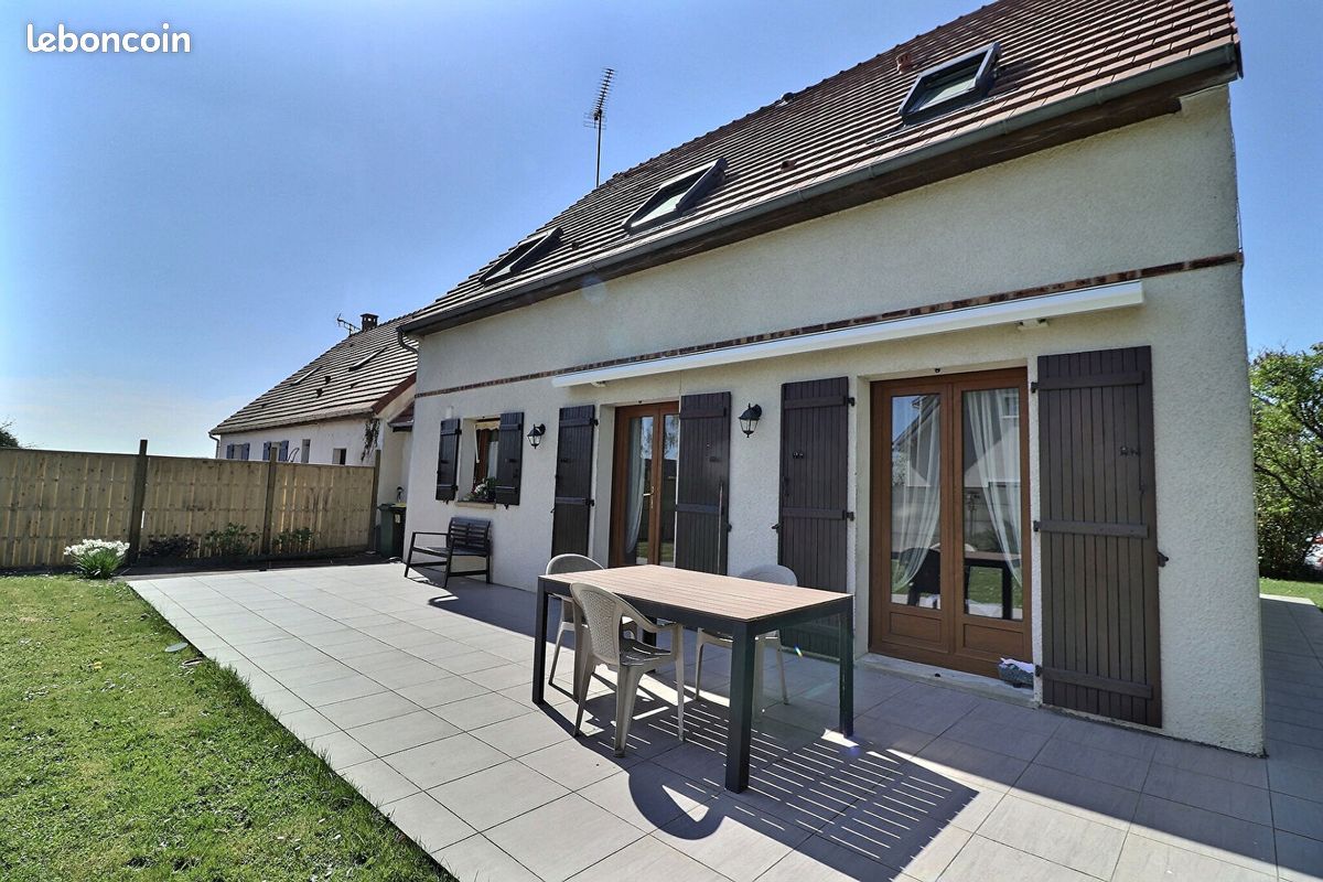 Maison 5 pièces 122 m² · à Rambouillet · 122 m² · 435 000 €