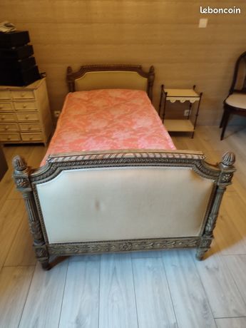 Lit Complet Avec Matelas En Laine Ancien 140x200cm - Très Bon état