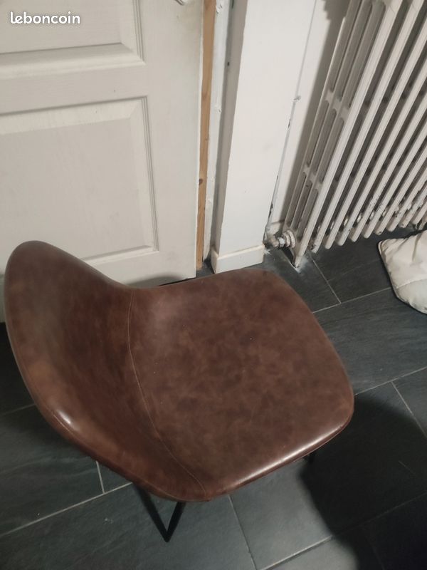 Chaise similicuir (image 2)