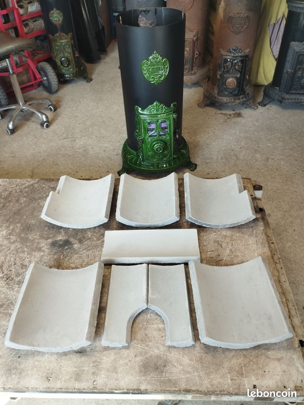 CHAPITEAU émaillé Vert majolique POÊLE A BOIS GODIN