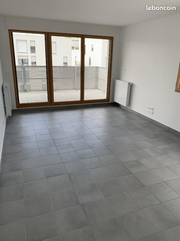 Appartement 3 pièces 75 m² · à Bègles · 75 m² · 1 025 €/mois