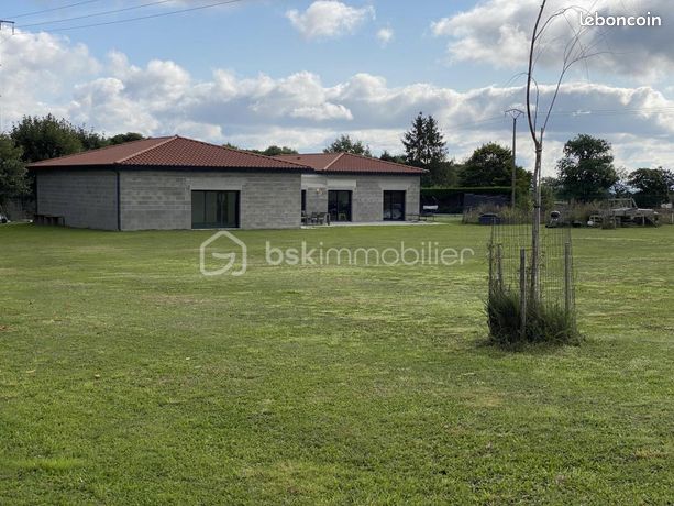 Villa 6 pièces 244 m²