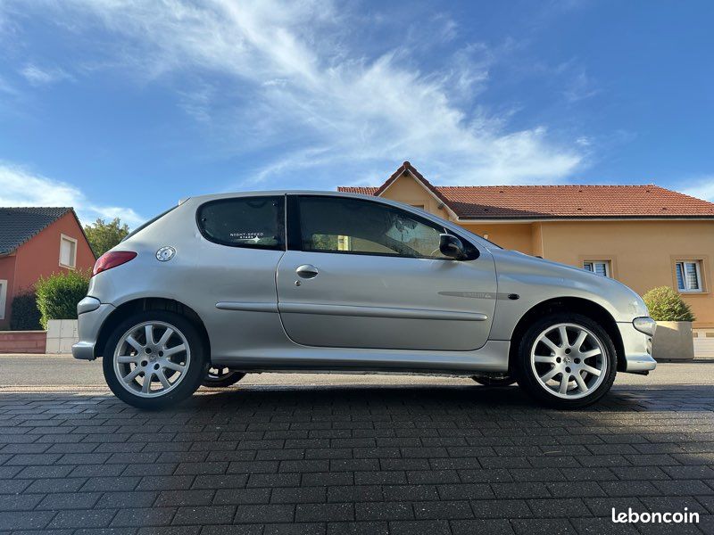 Peugeot 206 QuikSilver 1.6L essence (image 2)