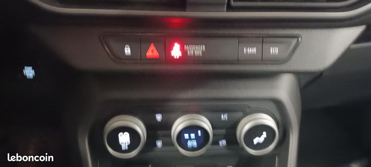 Dacia Jogger Hybrid 140 7 places GSR2 Extreme (image 3)