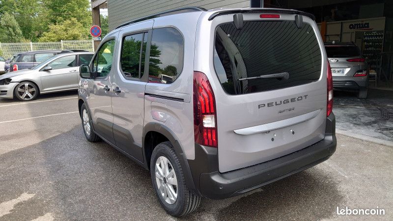 Peugeot RIFTER M 1.5 BLUEHDI 100CH S&S ALLURE 5 PLACES (image 2)