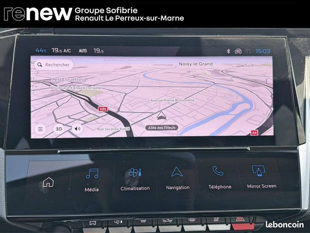 Peugeot 408 PHEV 225 e-EAT8 Allure Pack (image 21)