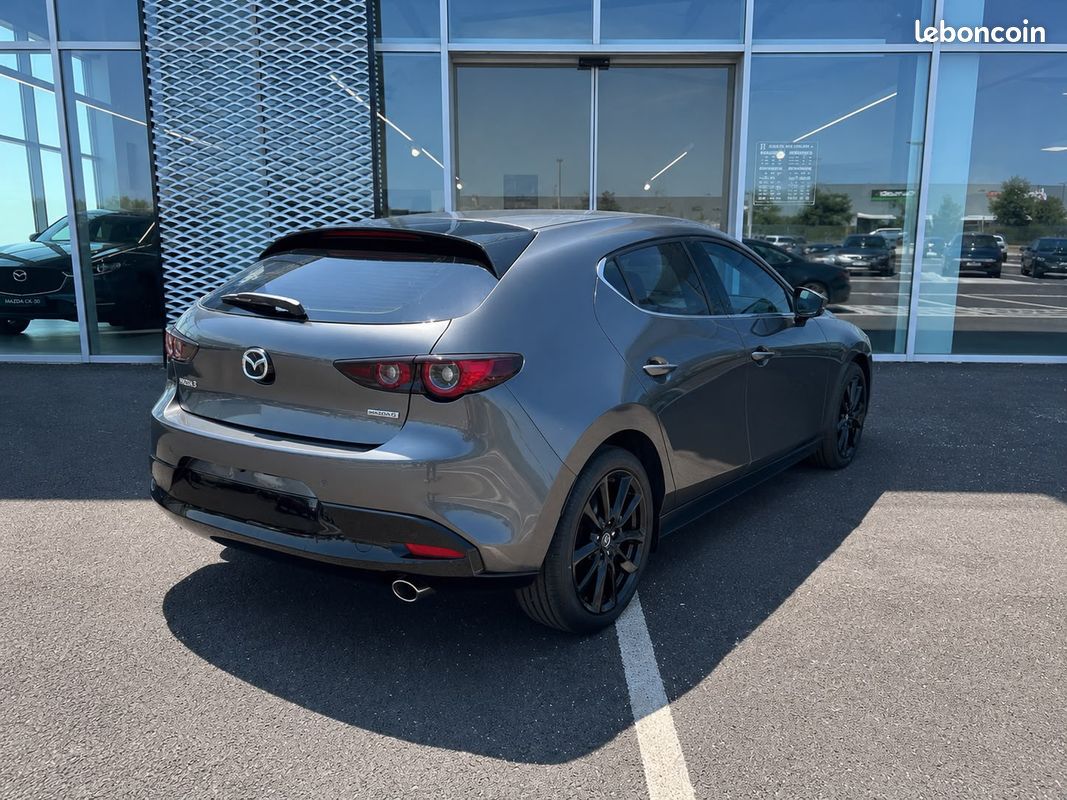 MAZDA Mazda3 5 portes 2.5L e-SKYACTIV-G M Hybrid 140 ch BVM6 Homura (image 5)