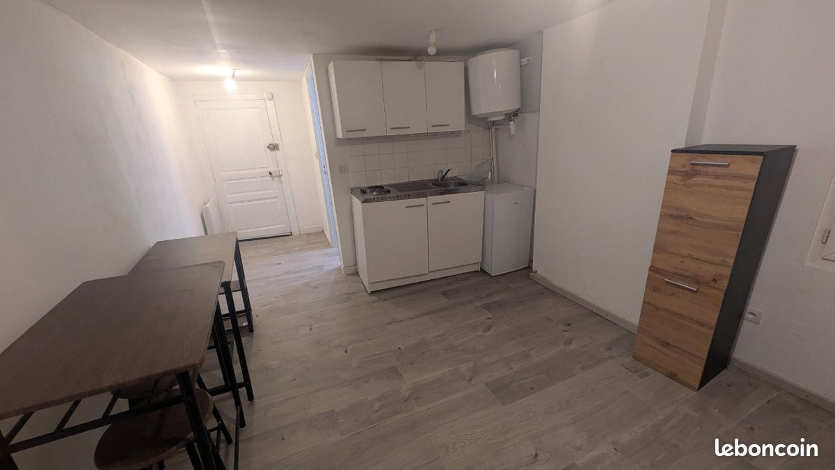 Appartement 1 pièce 18 m² · à Limoges · 18,5 m² · 300 €/mois
