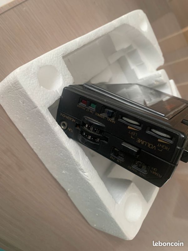 Walkman Lansay : Swing - Cassette Corder - Cassette Audio + Recepteur