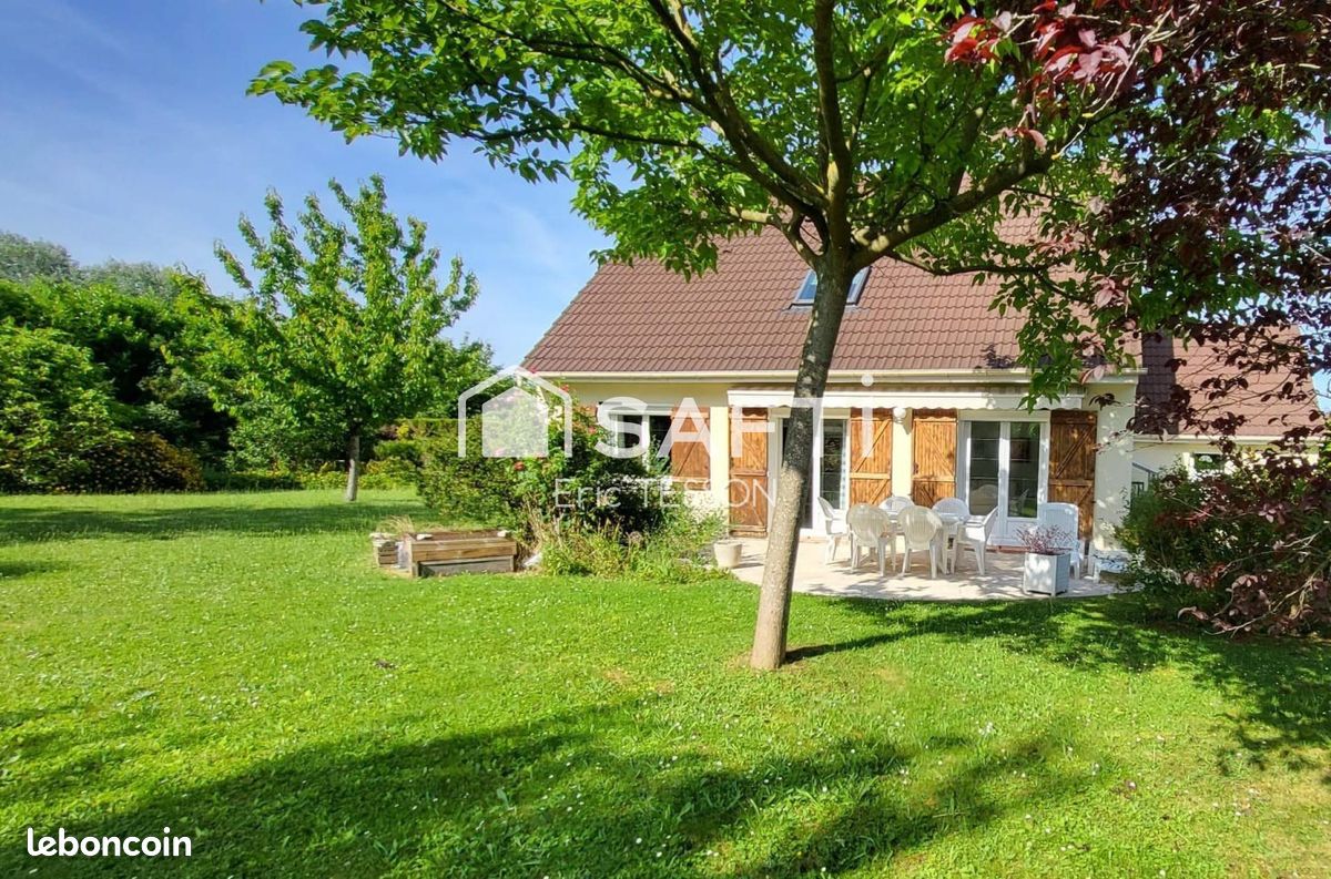 Maison 5 pièces 248 m² · à Chelles · 248 m² · 470 000 €