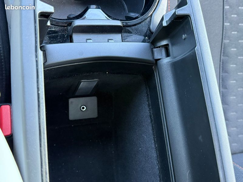 Peugeot 508 1.5 BlueHDi 130 Active Pack EAT8 GPS Caméra Carpla (image 22)