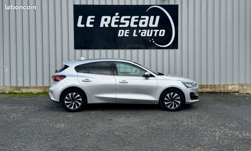 Ford FOCUS FLEXIFUEL 125CH TITANIUM X BUSINESS POWERSHIFT / CAMÉRA / 1ÈRE MAIN / 49 000 KM (image 6)