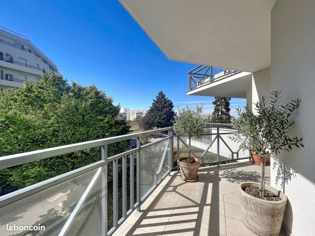 Appartement 1 pièce 29 m² · à Châtillon · 29 m² · 212 000 €