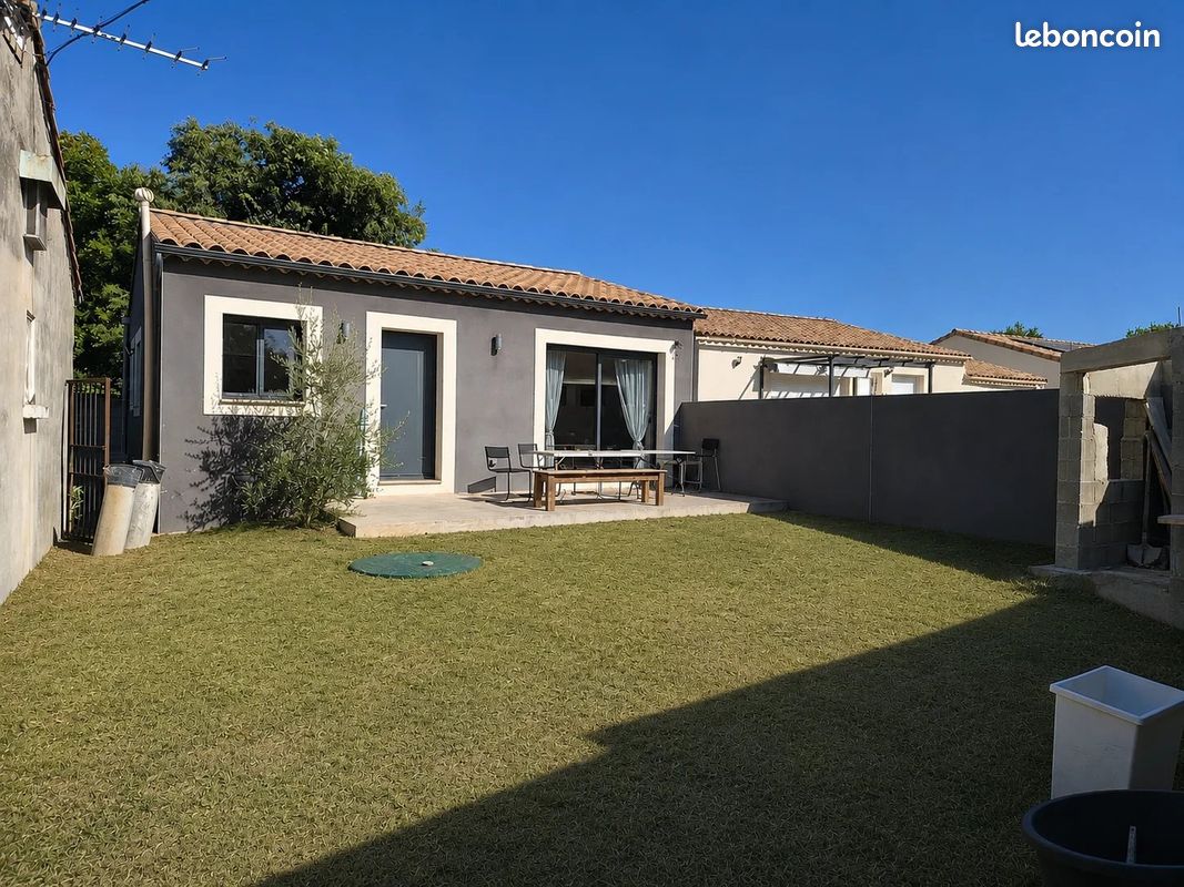 Maison 5 pièces 125 m² · à L'Isle-sur-la-Sorgue · 125 m² · 409 000 €