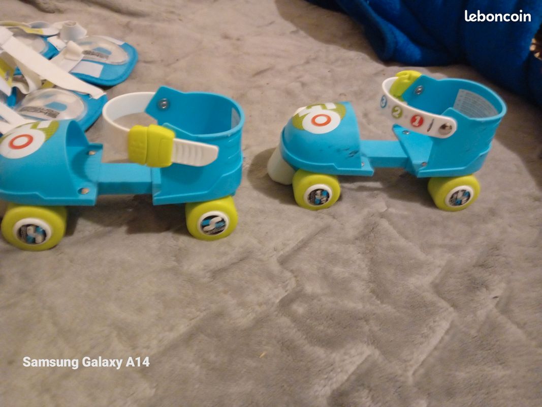 Patin à roulettes pour enfant avec coudiere etgenouillère (image 3)