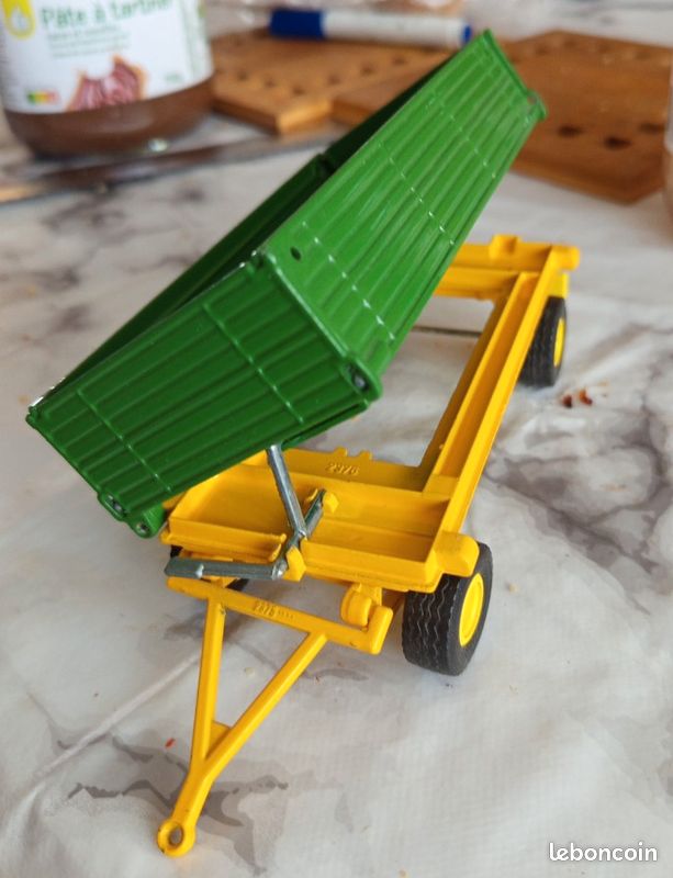 Miniature SIKU 2866 – Remorque Benne Agricole – Série Farmer 1/32 – Occasion