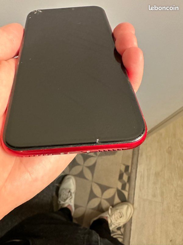 IPhone XR 64gb (image 6)