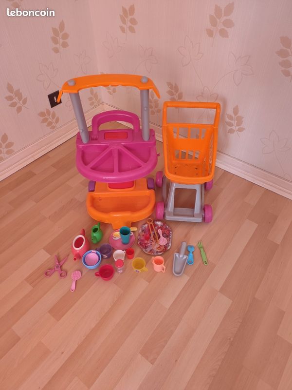Dinette marchande avec caddie et pleins d'accessoires (image 2)