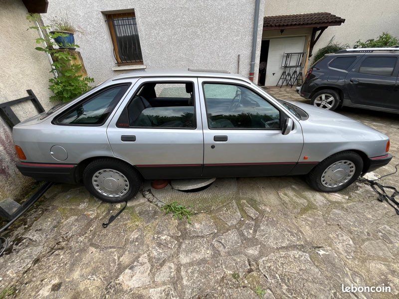 Ford sierra 2L GT (image 2)